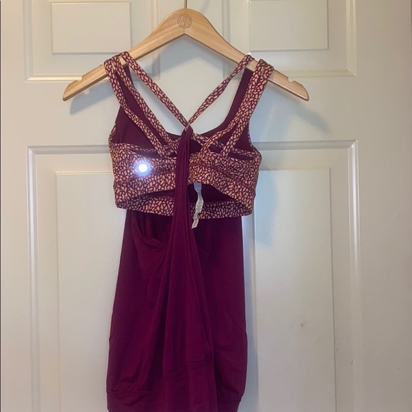 🍋 Lululemon tank size 4 - Picture 3 of 4